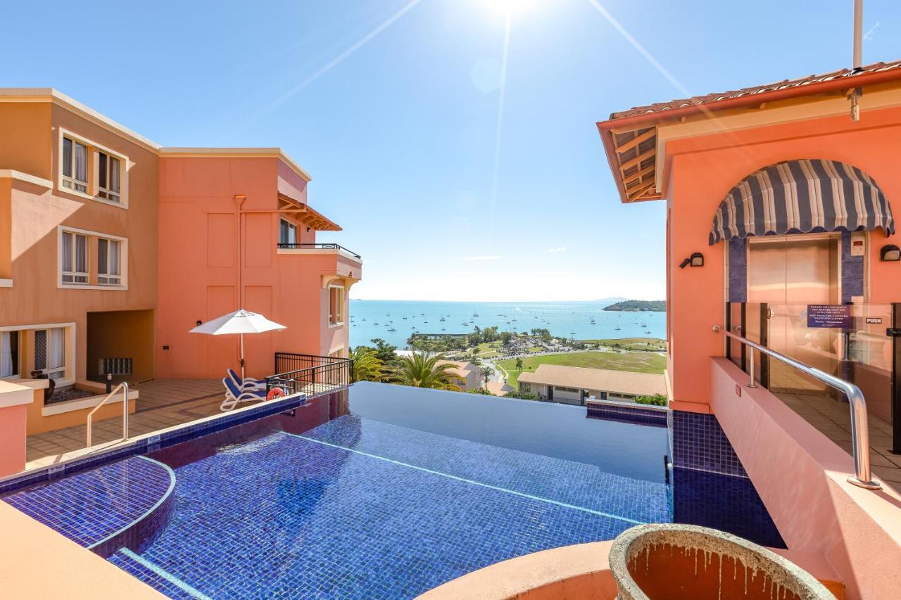 Martinique Whitsunday Resort Airlie Beach Eksteriør bilde